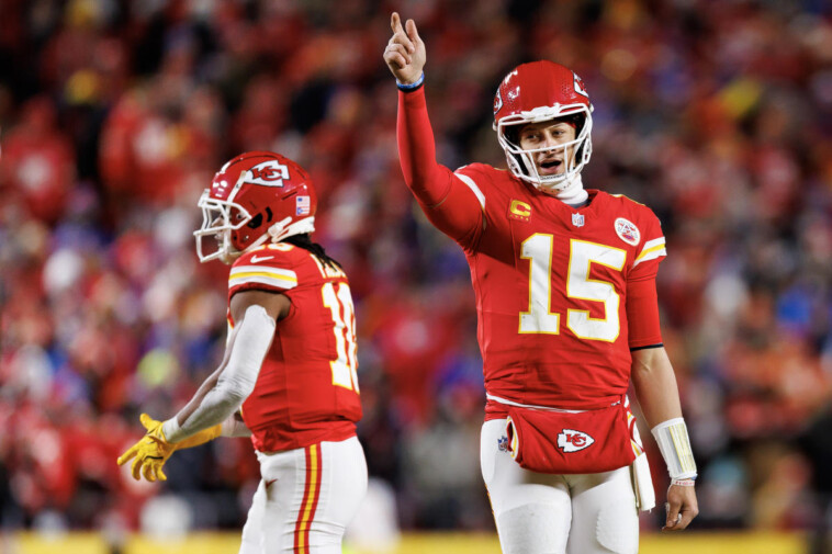 ‘this-came-right-down-to-an-inch’:-clutch,-controversial-play-helps-chiefs-take-another-step-toward-immortality