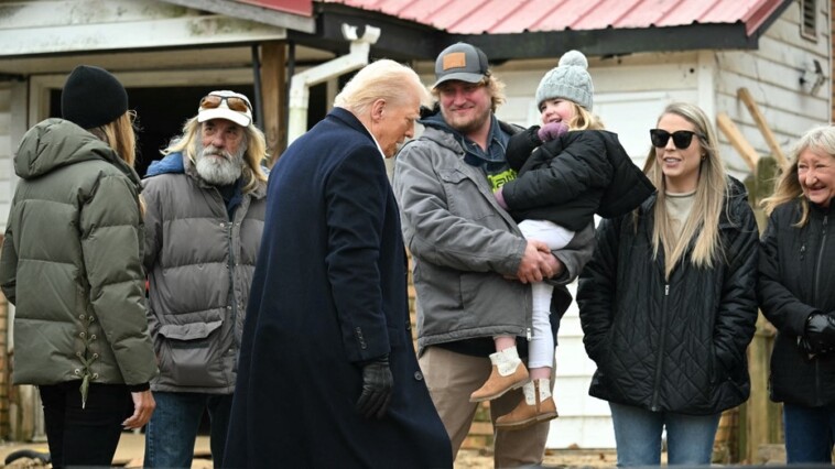 trump’s-visit-to-small-town-north-carolina-brings-hope-to-hurricane-survivors-who-lost-everything