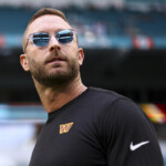 reports:-kliff-kingsbury-won’t-interview-with-saints,-will-remain-with-commanders,-jayden-daniels