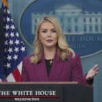 white-house-receives-7,400-requests-for-‘new-media’-seat-in-briefing-room