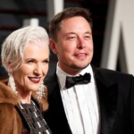 elon-musk’s-mother-urges-him-to-sue-cnn,-other-news-outlets-for-peddling-‘nazi-salute’-narrative