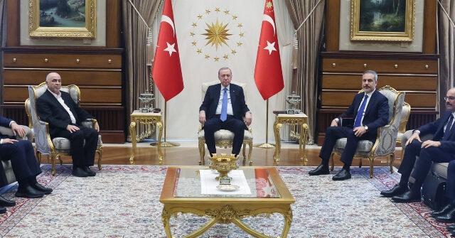 turkey’s-erdogan-meets-hamas-leaders:-‘the-spirit-of-resistance-will-not-disappear’