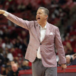 rick-pitino,-of-all-people,-urges-kentucky-fans-to-give-john-calipari-‘huge-standing-ovation’