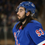 rangers’-mika-zibanejad-hardly-recognizable-as-brutal-struggles-become-hard-to-ignore