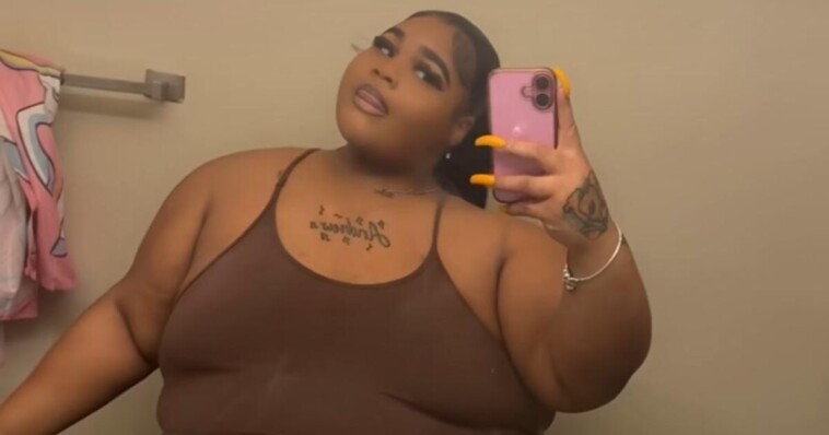 500-pound-rapper-who-describes-herself-as-a-“bbw”-sues-lyft-after-driver-tells-her-she-is-too-large-to-ride-in-his-car-(video)