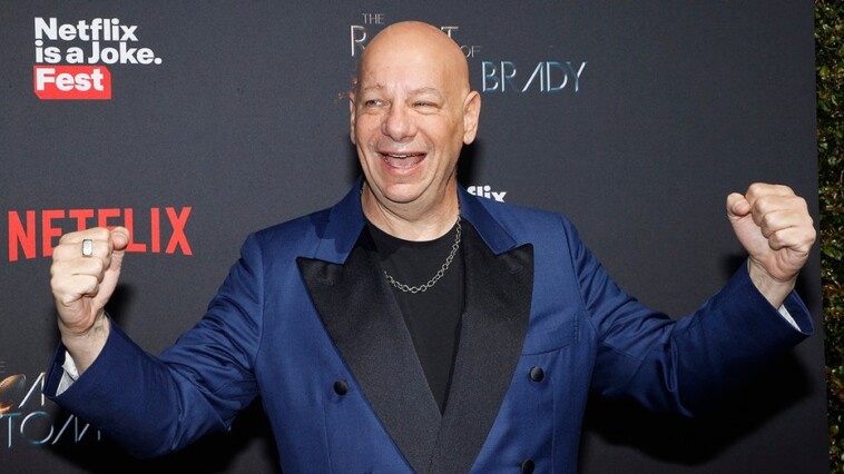 ‘roastmaster’-jeff-ross-shreds-cancel-culture:-people-‘don’t-want-their-comedy-watered-down’