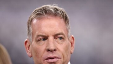 troy-aikman:-the-nfl-‘owes’-it-to-fans-to-fix-officiating-issues-amid-chiefs-controversy