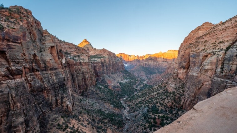 hiker-falls-to-his-death-at-zion-national-park-in-utah:-‘was-beyond-help’