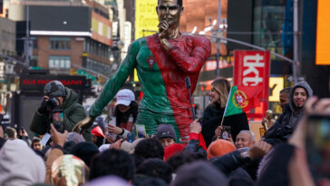 times-square-statue-honors-famous-soccer-player-cristiano-ronaldo-for-his-40th-birthday