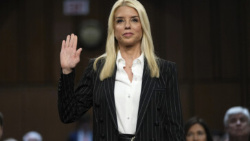 ag-pam-bondi-orders-doj-to-pause-all-federal-funding-for-sanctuary-cities