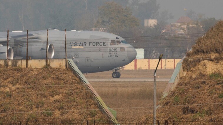 washington-sends-first-group-of-indian-migrants-with-us-military-plane-to-home-country