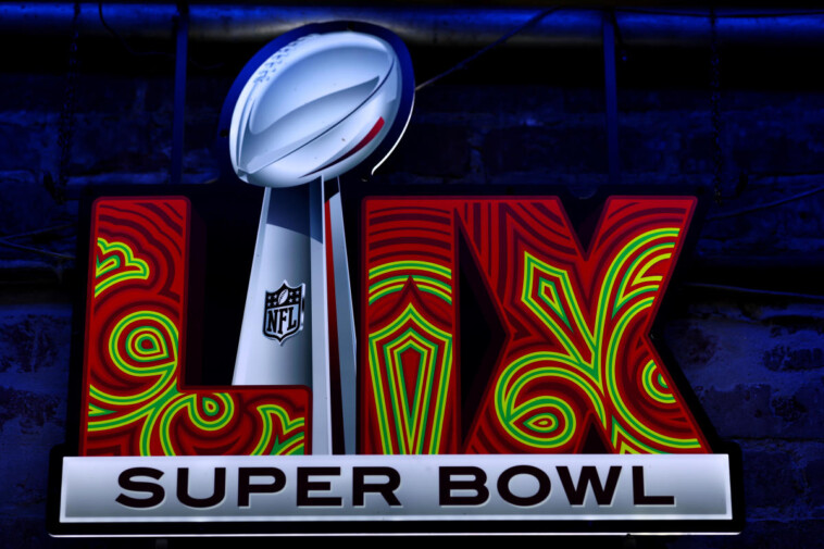 super-bowl-2025:-kansas-city-sports-reporter-adan-manzano-dies-ahead-of-game-in-new-orleans