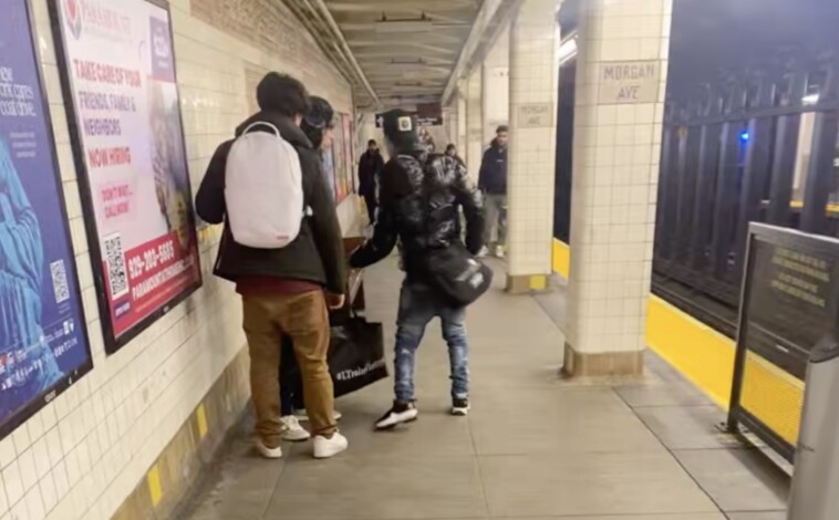 hero,-15,-saves-female-friend-in-nyc-subway-from-beer-chugging-migrants-—-but-judge-sets-one-free