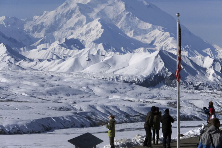 alaska-legislature-asks-trump-to-retain-denali’s-name-instead-of-changing-it-to-mount-mckinley