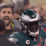 eagles’-aj-brown-and-nick-sirianni-have-heated-sideline-super-bowl-2025-moment