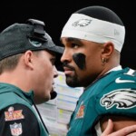 eagles’-nick-sirianni-has-message-for-kellen-moore-as-coach-is-rumored-to-take-the-saints’-job