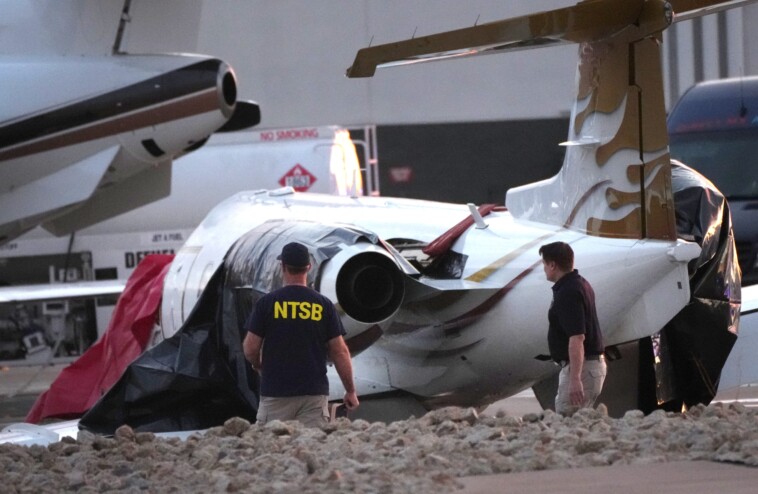 dramatic-video-shows-motley-crue-singer-vince-neil’s-jet-crash-into-parked-plane,-killing-a-pilot-and-injuring-rocker’s-girlfriend