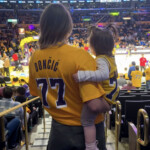 luka-doncic’s-fiancee-takes-in-scene-for-his-anticipated-lakers-debut-in-new-photos