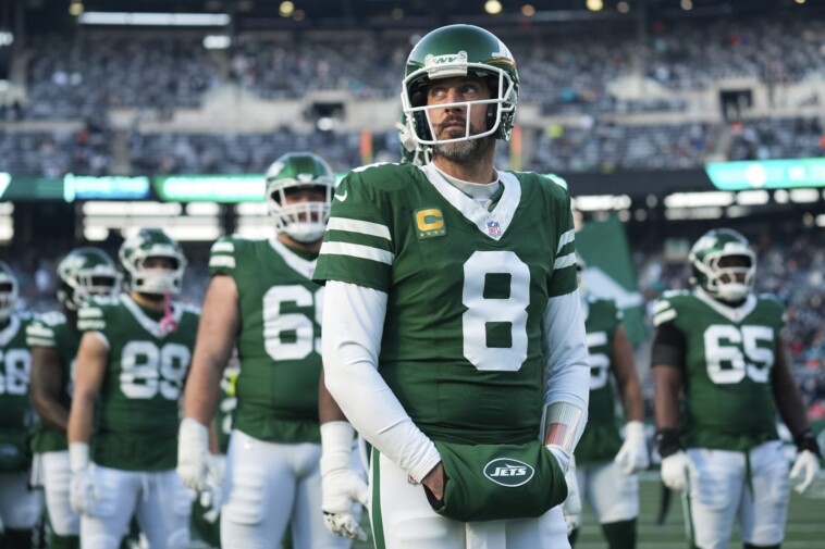 aaron-rodgers-next-team-odds:-clear-favorite-emerges-for-jets-quarterback