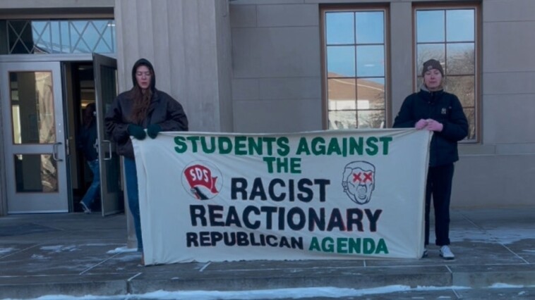 university-of-minnesota-students-rail-against-college-leadership-over-wishy-washy-stand-on-ice