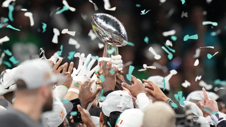 fox-news-sports-huddle-newsletter:-super-bowl-draws-historic-audience-as-eagles-win-second-lombardi-trophy