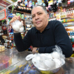 can’t-shell-it-out!-nyc-bodegas-selling-‘loosie’-eggs-as-prices-of-cartons-skyrocket