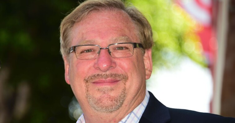 rick-warren-called-out-for-twisting-scripture-to-make-political-point:-‘you-should-be-embarrassed-to-call-yourself-a-pastor’