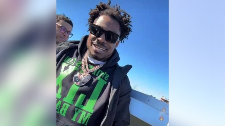 eagles-star-cj-gardner-johnson-delivers-crude-message-to-taylor-swift-fans-at-super-bowl-parade
