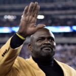 giants-great-lawrence-taylor-reveals-what-kept-him-from-quitting-football-before-hall-of-fame-career-began