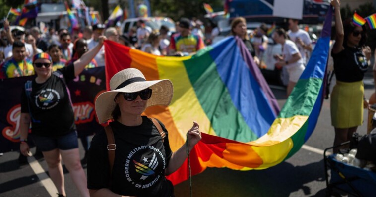 trans-individuals-officially-banned-from-joining-military-but-trump’s-orders-don’t-end-there