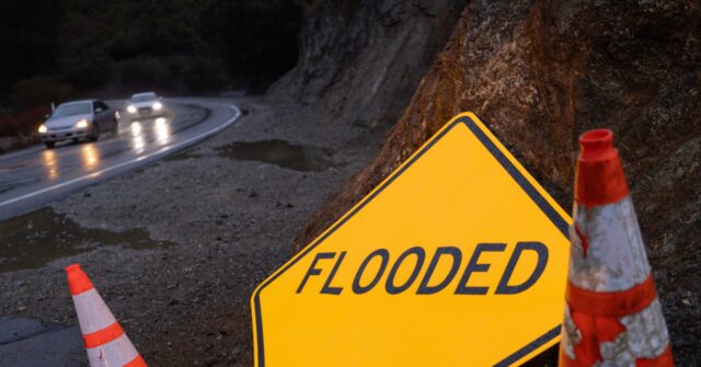 video:-at-least-three-killed-in-kentucky-as-flooding-hits-four-states