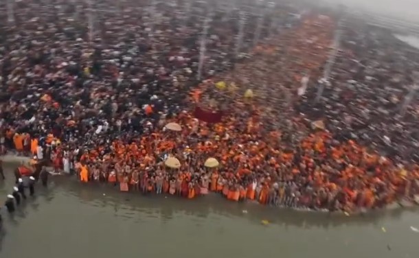 the-world’s-largest-human-gathering-ever!-the-2025-prayag-maha-kumbh-lela-–-its-currently-taking-place-in-india-–-over-400-to-450-million-expected-to-attend!