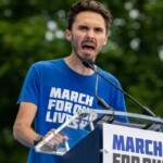 some-dems-already-turning-on-hogg-two-weeks-into-dnc-vice-chair-gig:-report