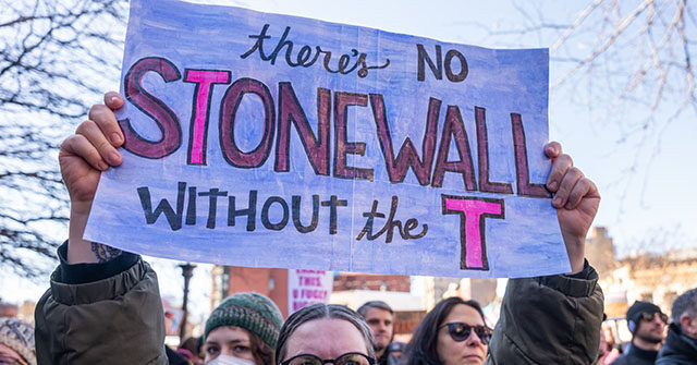 transgender-activists-angered-after-stonewall-national-monument-drops-‘t’-from-lgbt