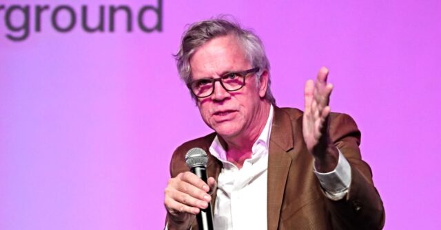 director-todd-haynes:-hollywood-must-resist-trump’s-‘barbaric-assault-on-american-democratic-institutions,’-his-‘hateful-campaign-against-trans-people’