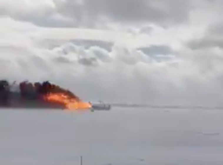 dramatic-video-shows-delta-plane-burst-into-flames-moments-before-flipping-after-landing-at-toronto-airport