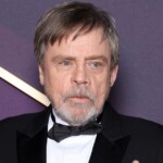 video:-raging-trump-hater-mark-hamill’s-pants-fell-down-on-live-tv-–-this-isn’t-a-joke