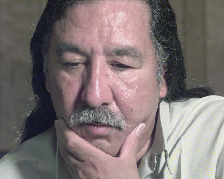 leonard-peltier-to-be-freed-from-prison-following-sentence-commutation-for-1975-fbi-killings