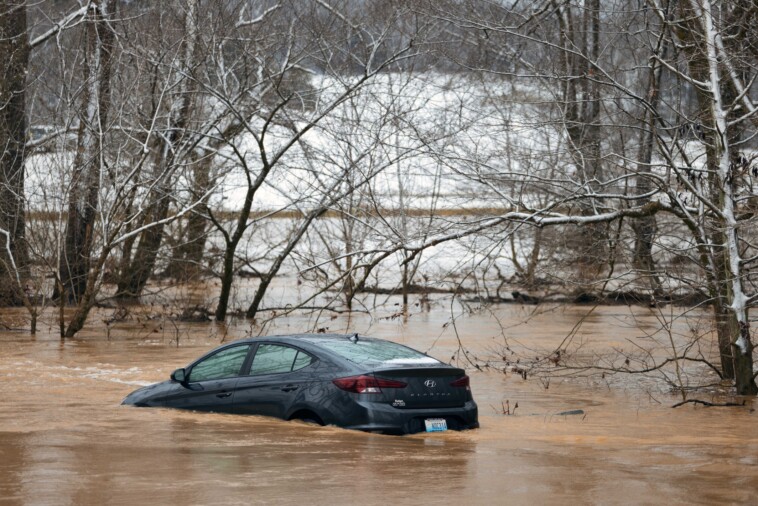 deadly-winter-storm-to-dump-heavy-snow-from-kansas-to-north-carolina