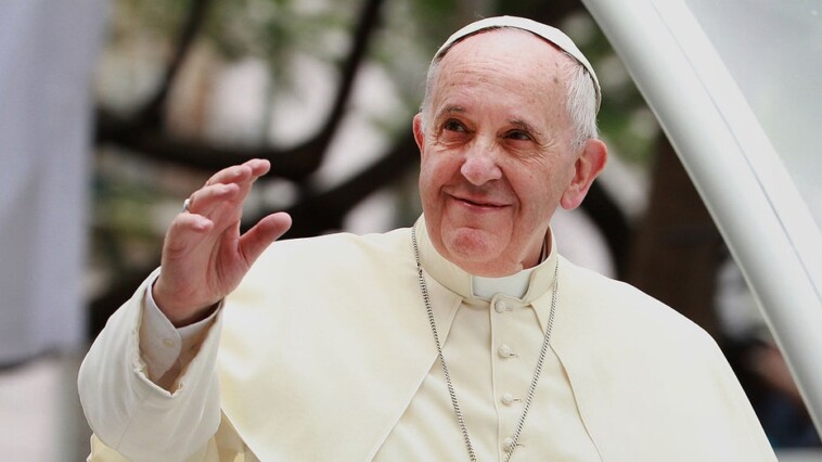 pope-francis-diagnosed-with-bilateral-pneumonia,-vatican-says