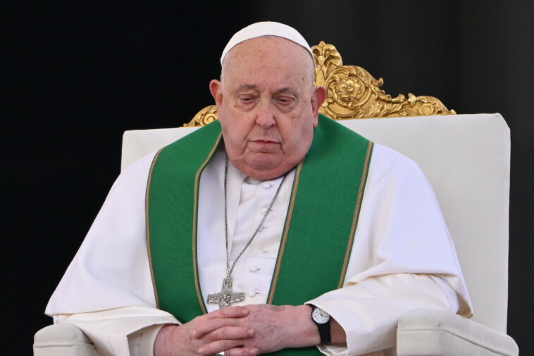 pope-francis,-88,-has-pneumonia-in-both-his-lungs,-will-remain-in-the-hospital:-reports