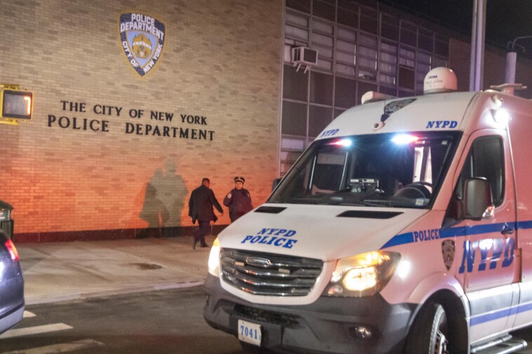 gun-wielding-79-year-old-man-shot-dead-by-cops-outside-nyc-police-precinct:-sources