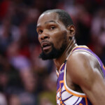 kevin-durant-explains-why-he-spiked-trade-to-warriors:-‘i-just-didn’t-want-to-move’