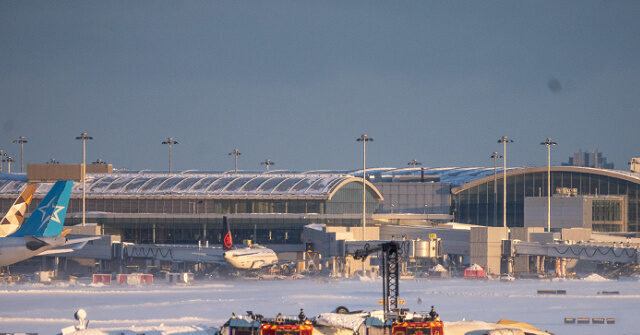 toronto-crash-survivors-say-plane-flipped-over-without-warning