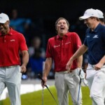 tiger-woods-has-mixup-with-tgl-teammates,-leading-to-hilarious-moment:-‘what-are-you-doing?’