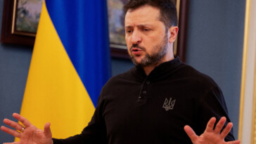 ukraine’s-zelensky-accuses-trump-of-living-in-russian-‘disinformation-space’