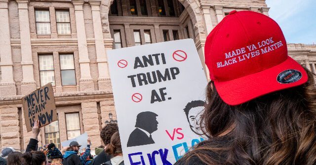 watch:-activists-protest-trump-at-the-kennedy-center-with-chants-and-interpretative-dance