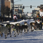 lack-of-snow-forces-alaska’s-famous-iditarod-race-to-make-‘difficult-but-necessary’-change