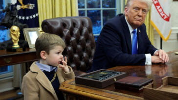 trump-swaps-out-resolute-desk-in-the-oval-office-days-after-elon-musk’s-son-x-appeared-to-wipe-booger-on-it