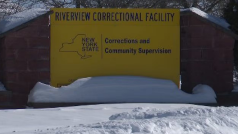 inmates-takeover-another-new-york-prison,-all-visits-canceled-day-after-gov.-hochul-deploys-national-guard